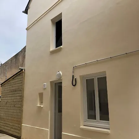Ferienhaus Captain Yoo - Antre De Lupin - Relevez Le Defi !